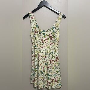 Sincerely Jules Floral Summer Mini Dress Smocked Back Size Medium